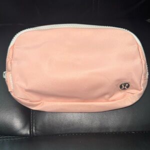 Lululemon belt bag
